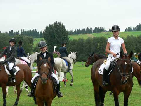 V Zawody Jeździeckie w Rogoźniku (28 sierpień 2011r.)